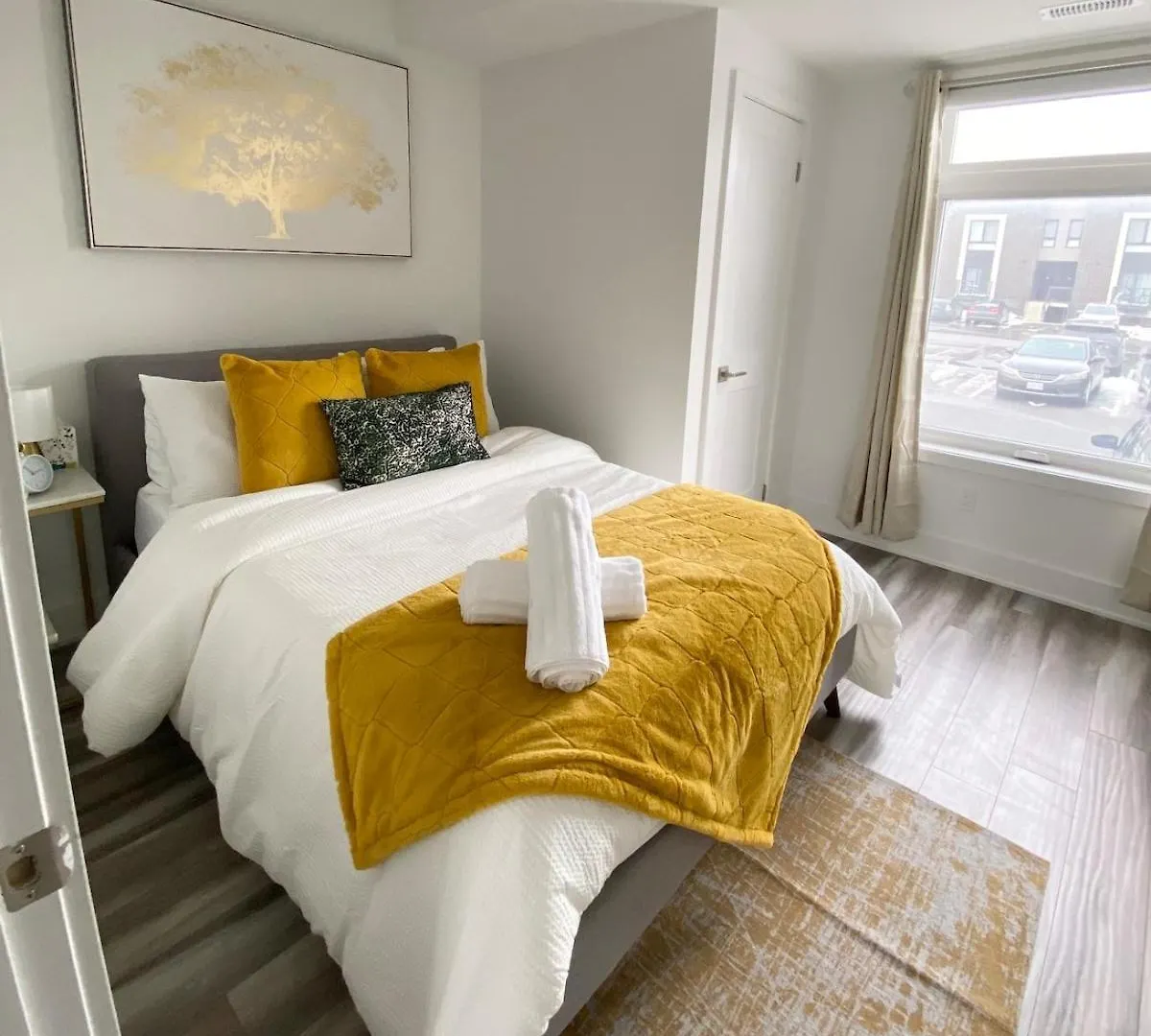Apartment Chic Contemporary 2 Bedroom Minutes From The Falls Niagara Falls